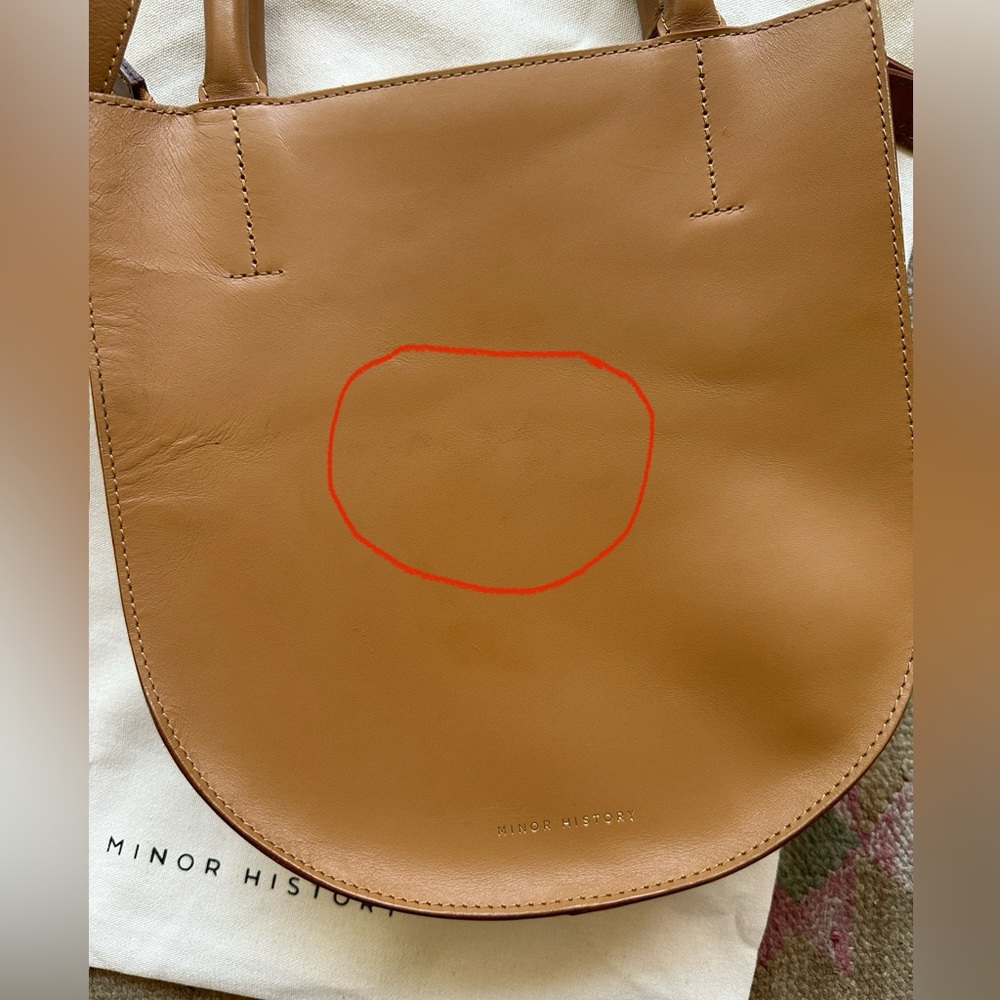 Minor History The Arc II Crossbody Leather Bag - Picture 6 of 7